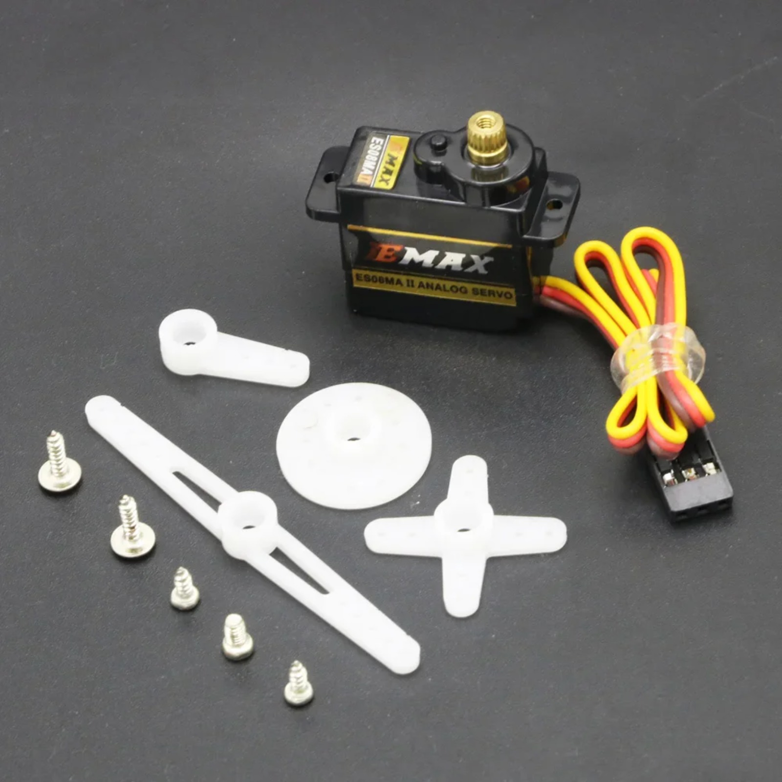 EMAX ES08MA II Mini Servo con  - 4 In 1 Esc recensione e prezzo